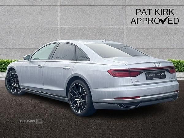 Used Audi A8 Advanced 286 HP (210 kW) 2018 Silver Sedan