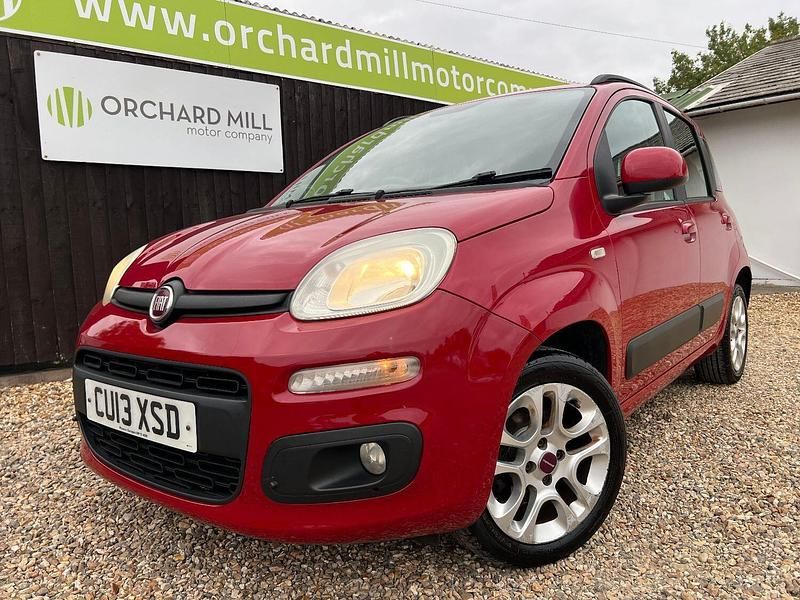 Red Used 2013 Fiat Panda Lounge Hatchback | £4,495 (Fair price) - Image 1/4