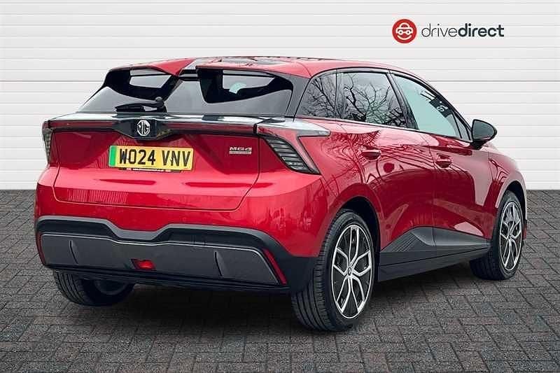 Used MG MG4 EV Trophy 150 kW (204 HP) 2024 Red Hatchback