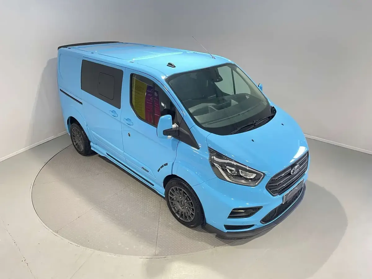 Used Ford Transit Custom Limited 170 HP (125 kW) 2023 Blue Van
