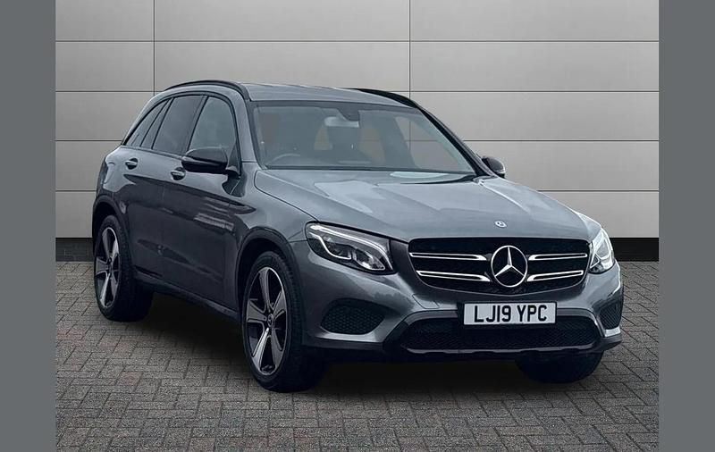 Used Mercedes GLC220 Urban 168 HP (123 kW) 2019 Grey SUV