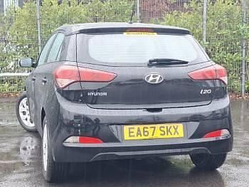 Used Hyundai i20 75 HP (55 kW) 2017 Black Hatchback