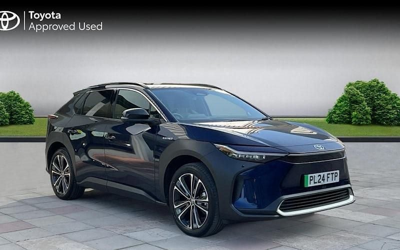Used 2022 Toyota bZ4X SUV | £27,990 (Good price) - Image 1/4