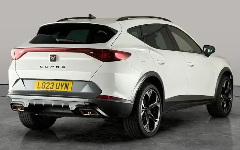 Used Cupra Formentor 204 HP (150 kW) 2023 White SUV