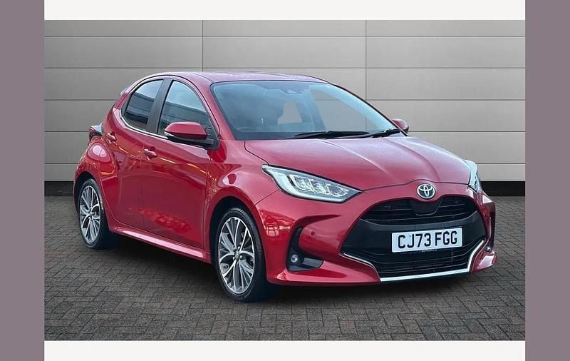 Red Used 2024 Toyota Yaris Hybrid Hatchback | £20,901 (A bit pricey) - Image 1/3