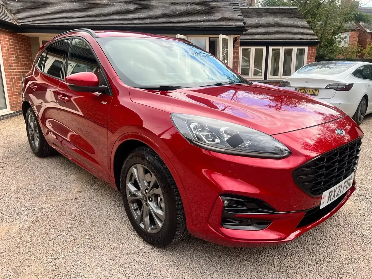 Used Ford Kuga ST-Line X 183 HP (134 kW) 2025 Red SUV