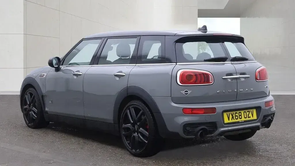 Used Mini John Cooper Works Clubman 231 HP (169 kW) 2018 Grey Estate