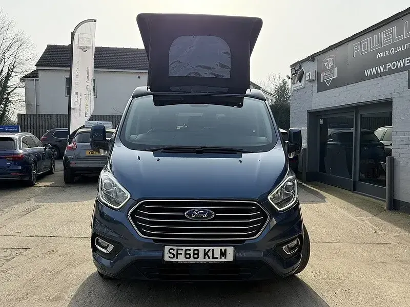 Used Ford Tourneo Custom Titanium 130 HP (95 kW) 2018 Blue Van