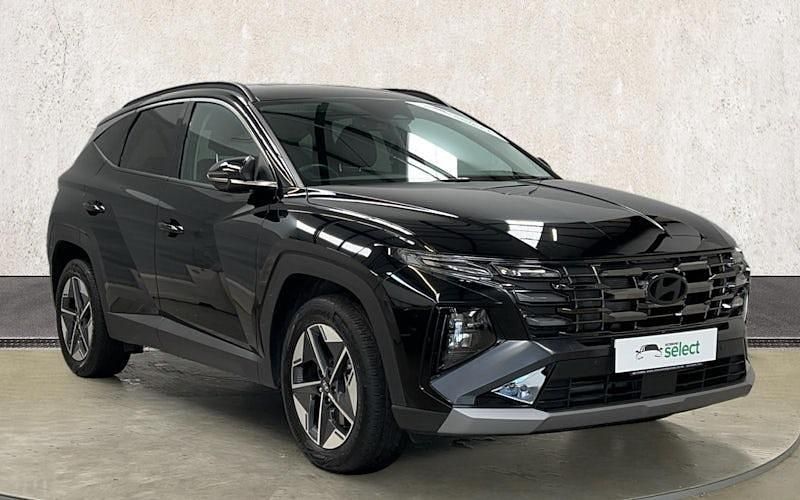 Used 2025 Hyundai Tucson Premium SUV | £27,397 (Expensive) - Image 1/3