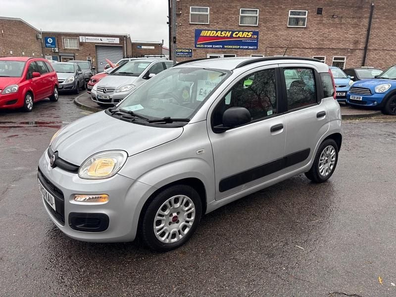 Silver Used 2013 Fiat Panda Hatchback | £3,999 (Good price) - Image 1/4