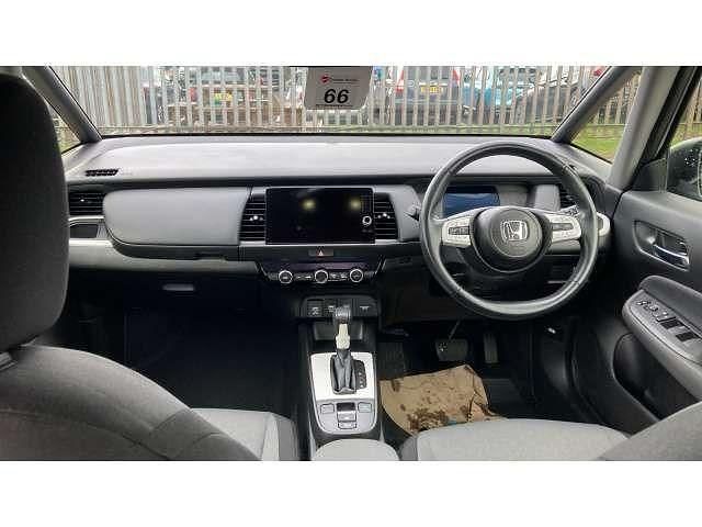 Second-hand Honda Jazz Elegance 122 CP (89 kW) 2023 Alb Hatchback