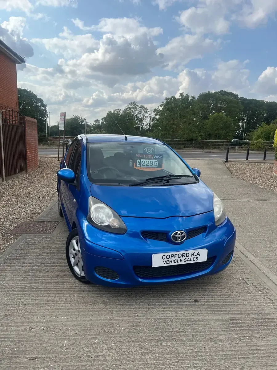 Used Toyota Aygo 2009 Blue Hatchback