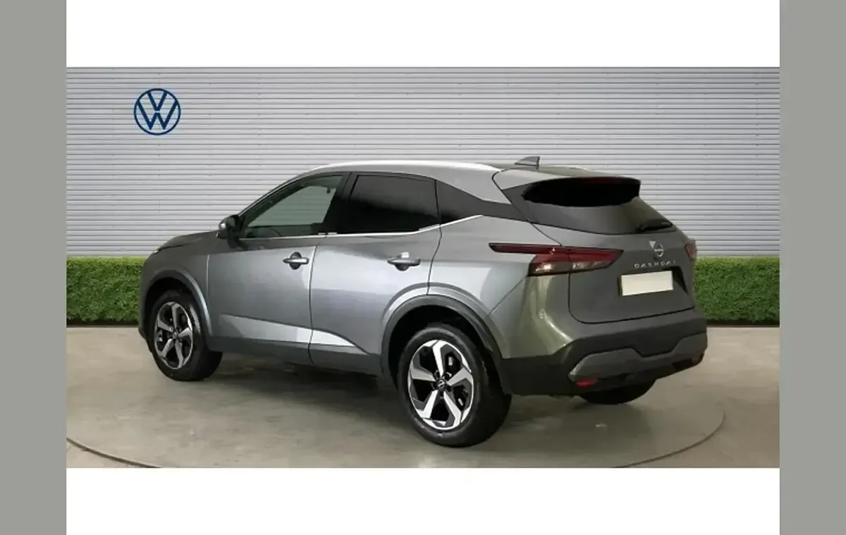 Used Nissan Qashqai N-Connecta 158 HP (116 kW) 2023 Grey SUV