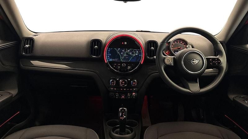 Used Mini Cooper Countryman Classic 134 HP (98 kW) 2022 Red SUV