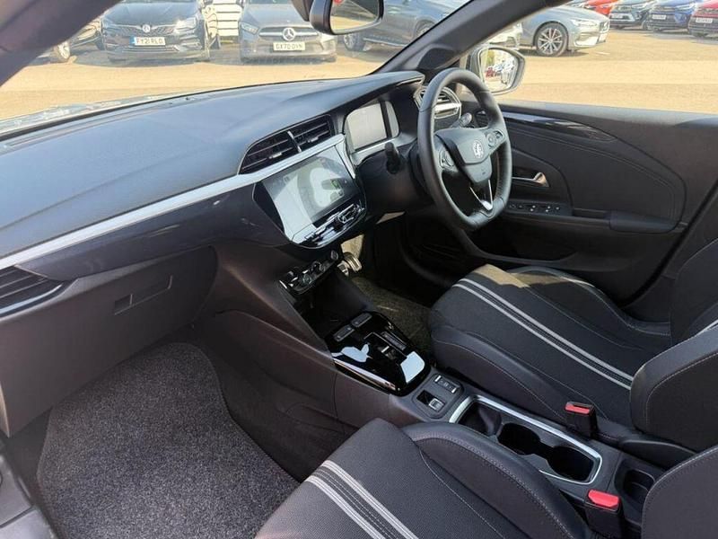 Second-hand Vauxhall Corsa S 128 CP (94 kW) 2024 Gri Hatchback
