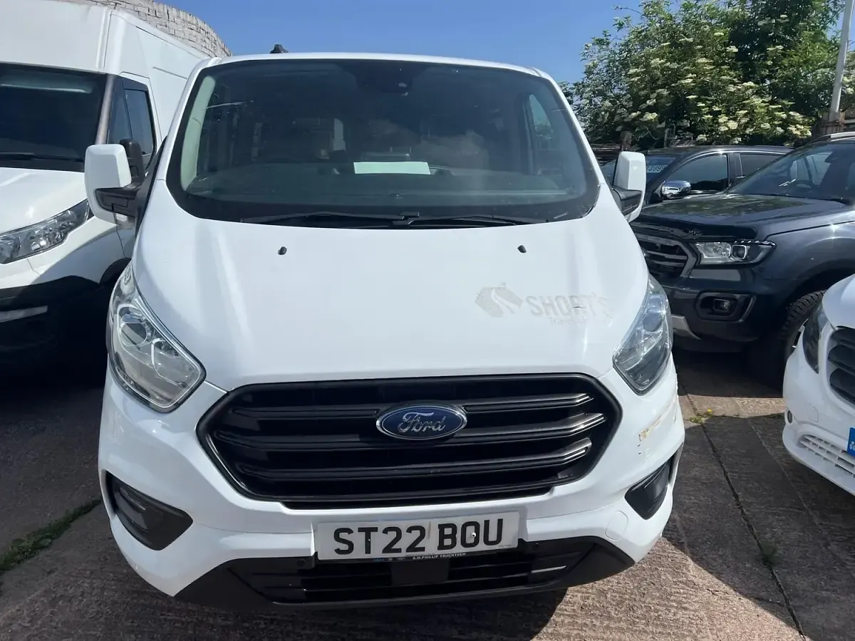 Used Ford Transit Custom Trend 130 HP (95 kW) 2022 White Van
