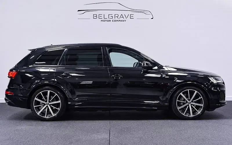 Used Audi Q7 Black Edition 340 HP (250 kW) 2024 SUV