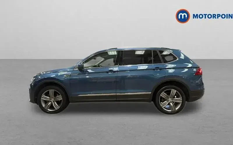 Used VW Tiguan Allspace Match 150 HP (110 kW) 2021 Blue SUV