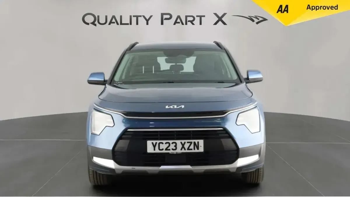 Used Kia Niro 139 HP (102 kW) 2023 Blue SUV