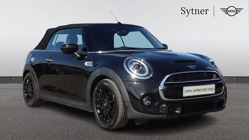 Usado Mini Cooper S Classic 192 HP (141 kW) 2020 Preto Citadino