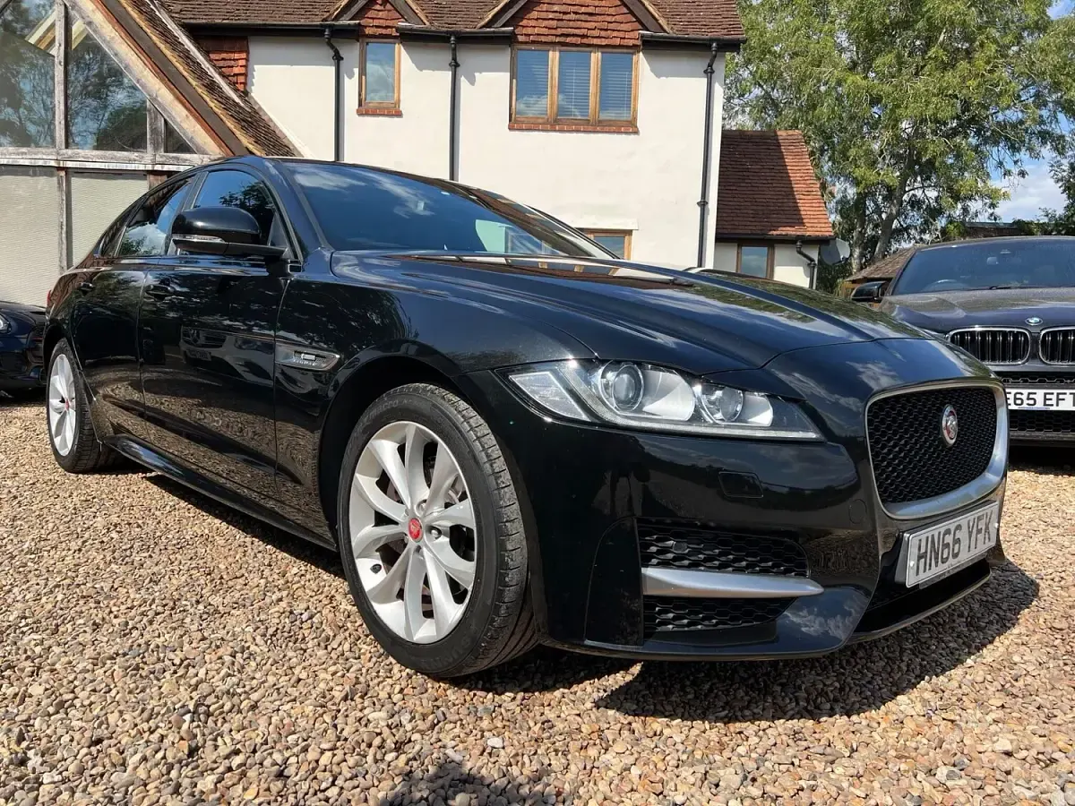 Used Jaguar XF R-Sport 177 HP (130 kW) 2016 Black Sedan