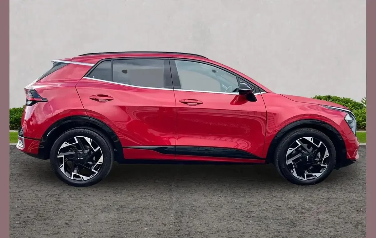 Used Kia Sportage GT-Line 148 HP (108 kW) 2024 Red SUV