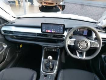 Image 3/4