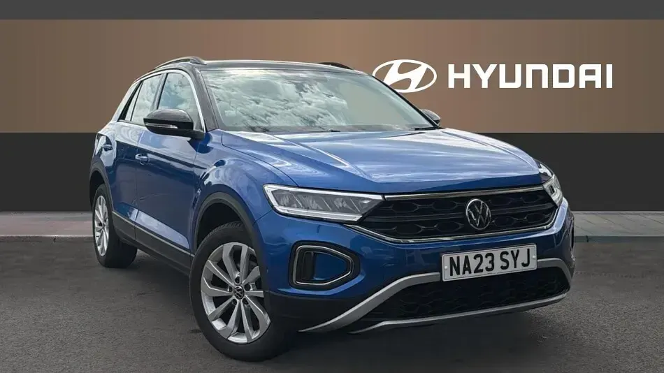 Usado VW T-Roc Life 110 HP (80 kW) 2023 SUV