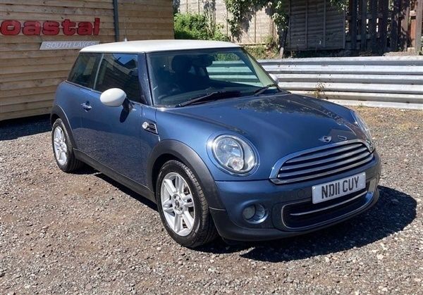 Blue Used 2011 Mini Cooper Hatch Hatchback | £3,395 (Fair price) - Image 1/1