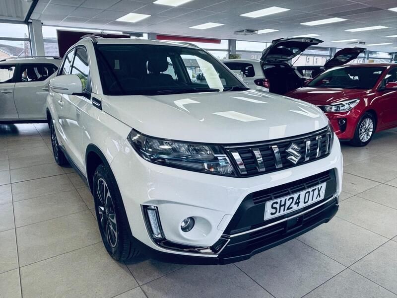 Used 2024 Suzuki Vitara SZ5 SUV | £21,495 (A bit pricey) - Image 1/4