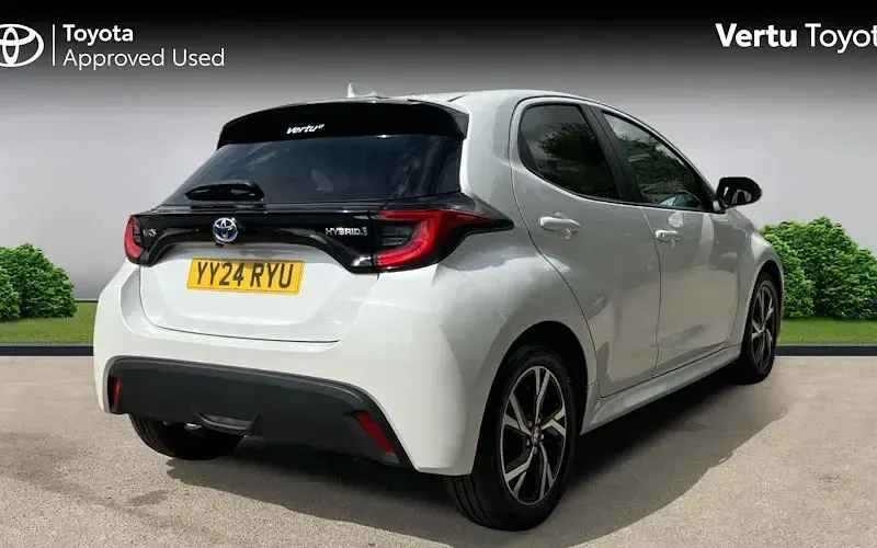 Used Toyota Yaris Design 116 HP (85 kW) 2026 Hatchback