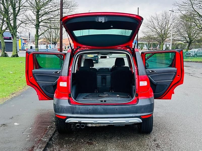 Used Skoda Yeti SE 2013 Red SUV