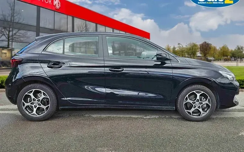 Used MG MG3 SE 194 HP (142 kW) 2025 Black Hatchback