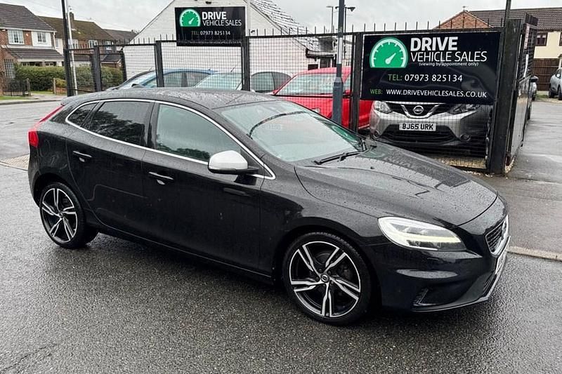 Black Used 2017 Volvo V40 R-Design Pro Estate | £8,999 (Good price) - Image 1/1