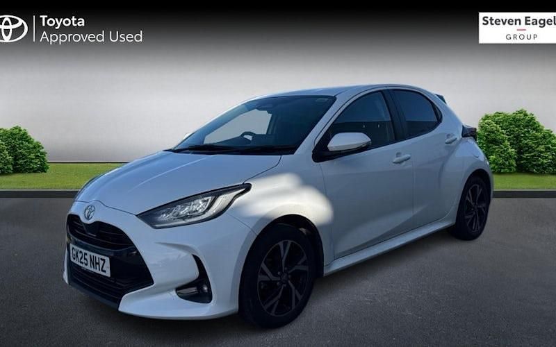 Used Toyota Yaris Hybrid Design 116 HP (85 kW) 2026 Hatchback