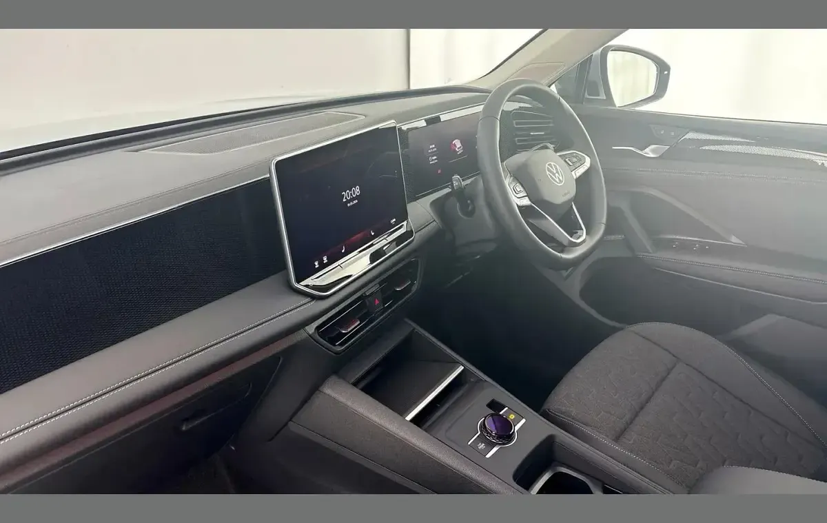 New VW Tiguan Match 147 HP (108 kW) 2026 Silver SUV