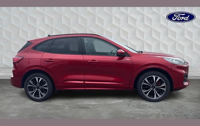 Used Ford Kuga ST-Line X 225 HP (165 kW) 2023 Red SUV