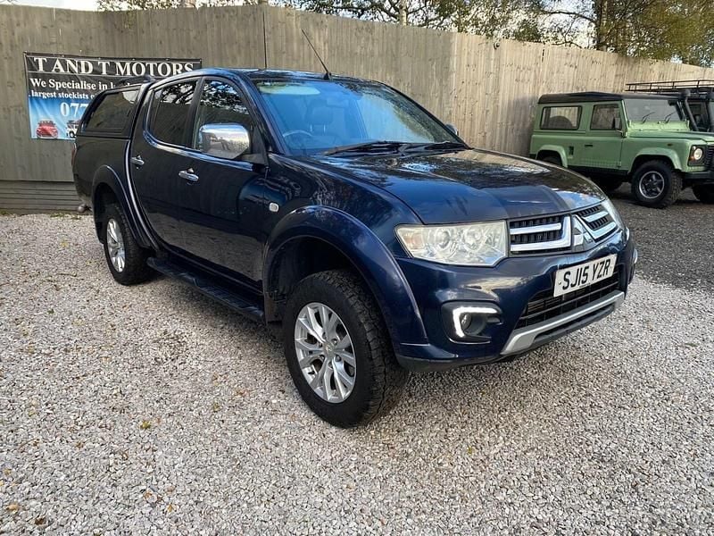 Blue Used 2015 Mitsubishi L200 Pickup | £6,595 (Fair price) - Image 1/4