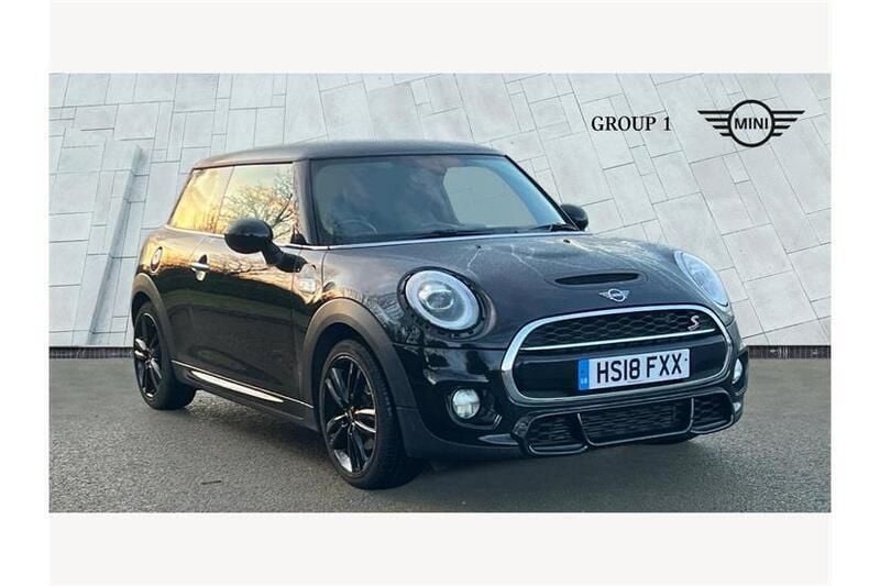 Black Used 2018 Mini Cooper S Hatch Hatchback | £14,995 (Fair price) - Image 1/4