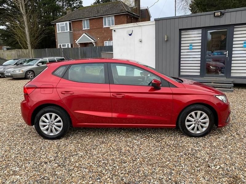 Used Seat Ibiza SE Technology 75 HP (55 kW) 2018 Red Hatchback