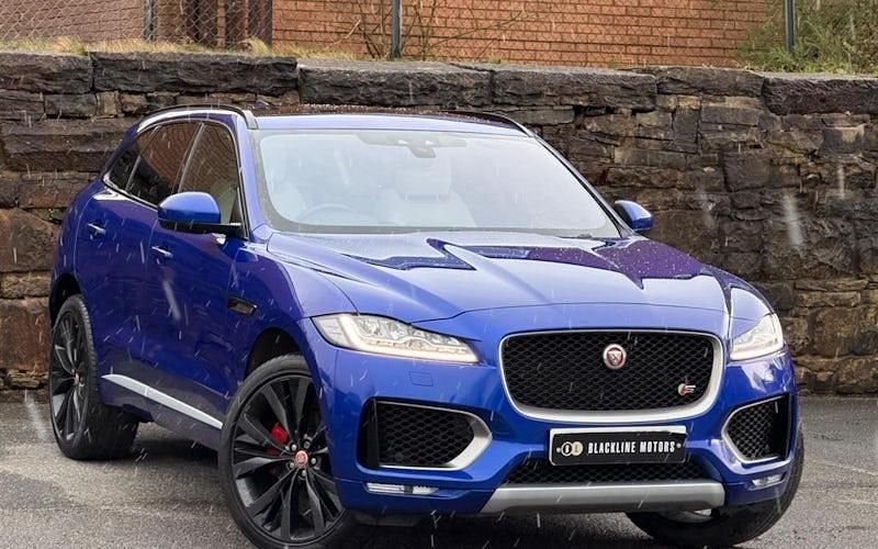 Used Jaguar F-Pace First Edition 300 HP (220 kW) 2016 Blue SUV