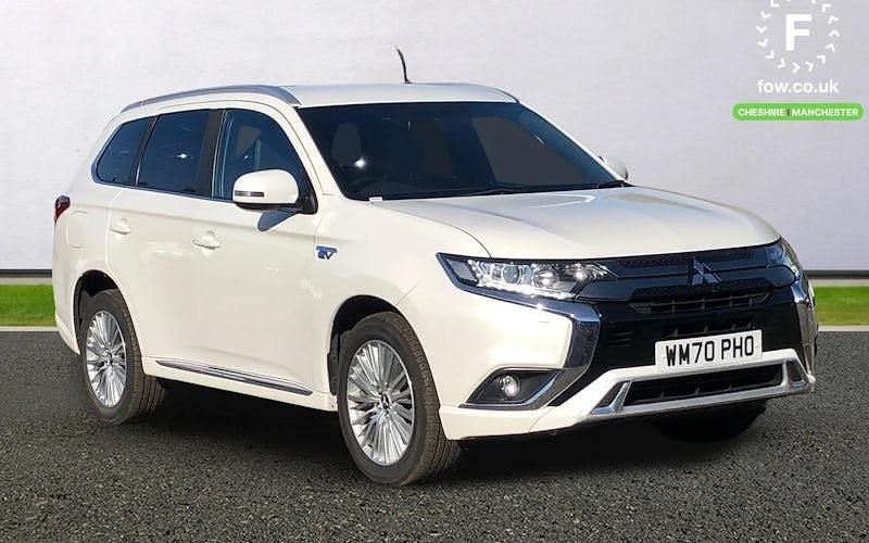 White Used 2020 Mitsubishi Outlander P-HEV Estate | £18,399 (Fair price) - Image 1/4