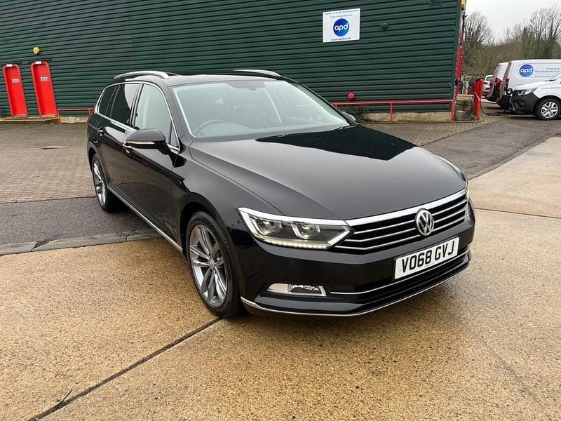 Used VW Passat GT 150 HP (110 kW) 2018 Black Estate