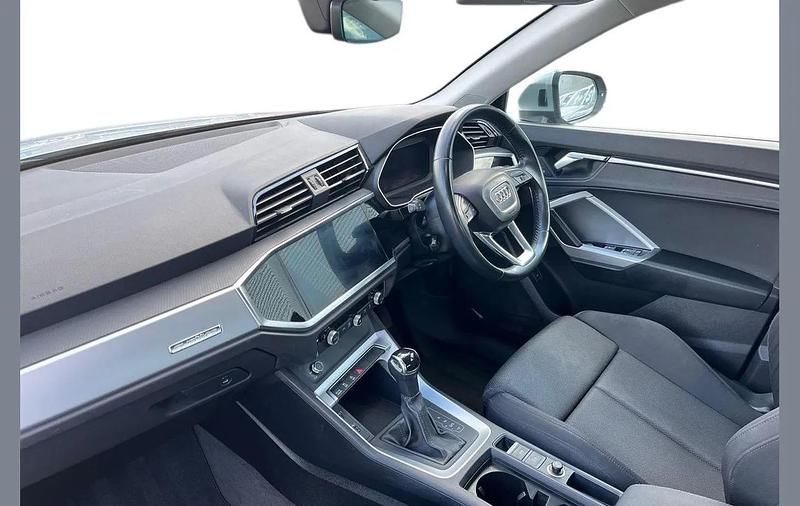 Used Audi Q3 Sport 187 HP (137 kW) 2019 Silver SUV