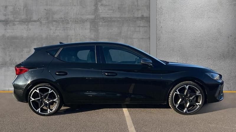 Used Cupra Leon 150 HP (110 kW) 2025 Midnight black