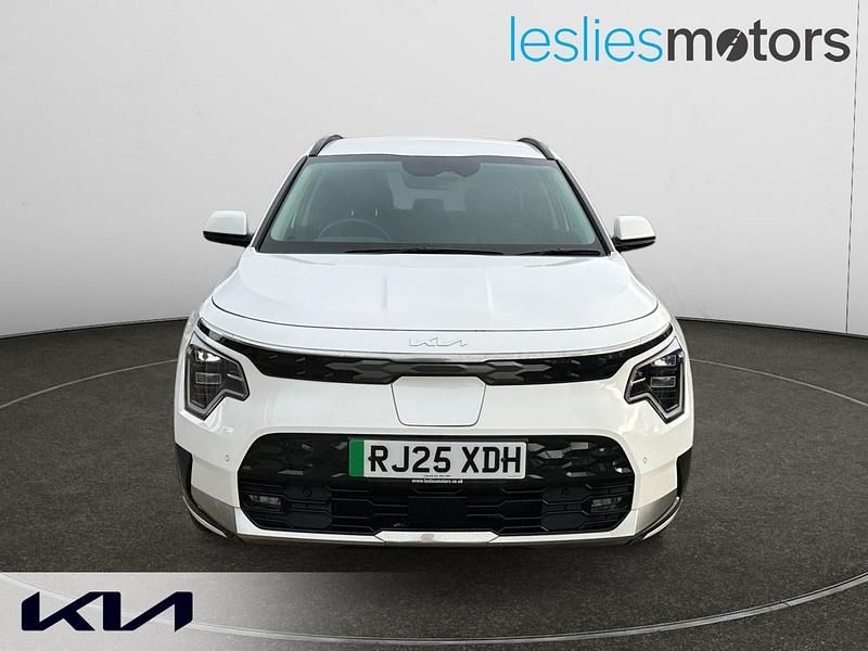 Used Kia Niro 150 kW (204 HP) 2025 White SUV
