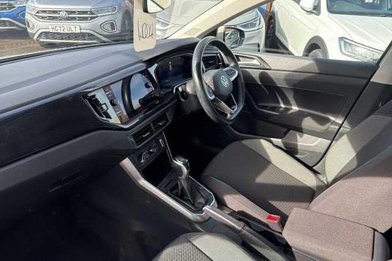 Used VW Polo 95 HP (69 kW) 2024 Hatchback