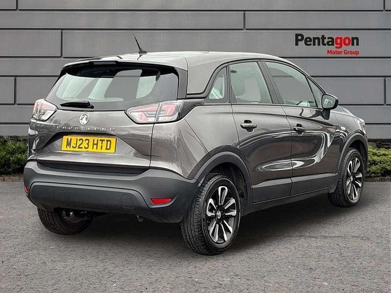 Second-hand Vauxhall Crossland Design Edition 108 CP (79 kW) 2023 Gri SUV