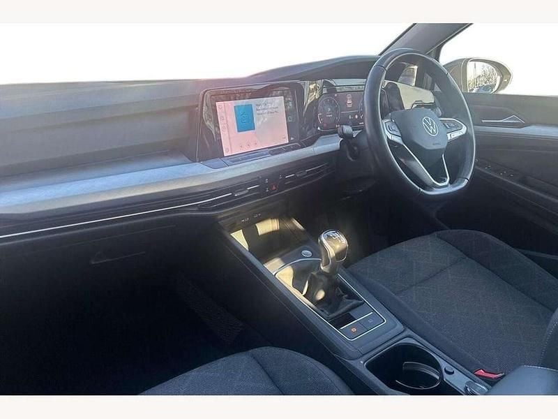 Used VW Golf VIII Life 130 HP (95 kW) 2023 Grey Hatchback