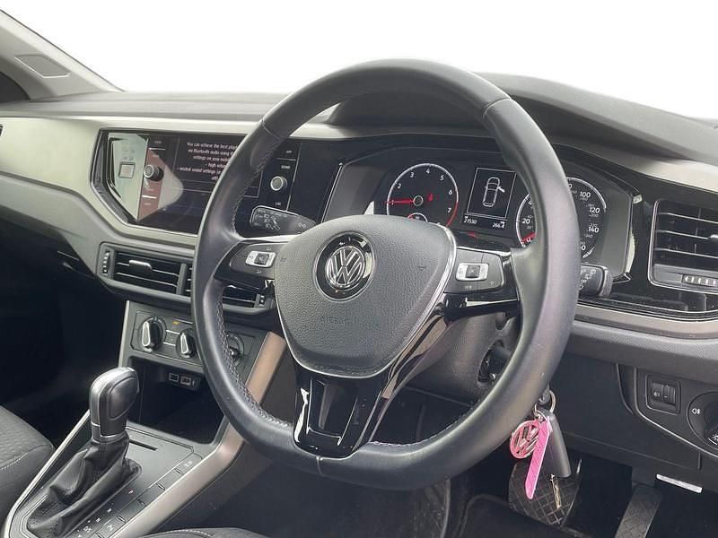 Used VW Polo SE 95 HP (69 kW) 2019 Blue Hatchback